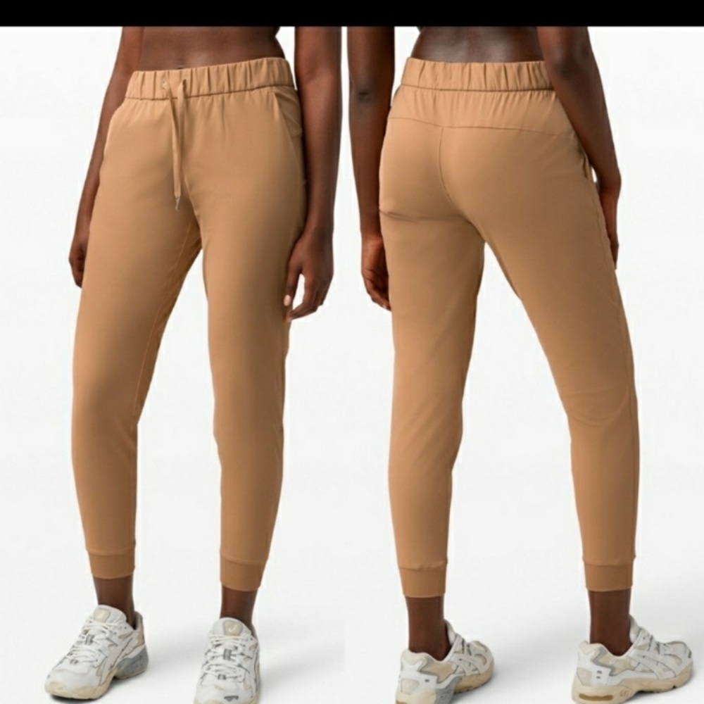 Lululemon on the fly Joggers